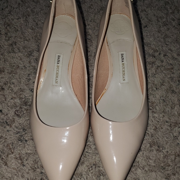 Dana Buchman Heels